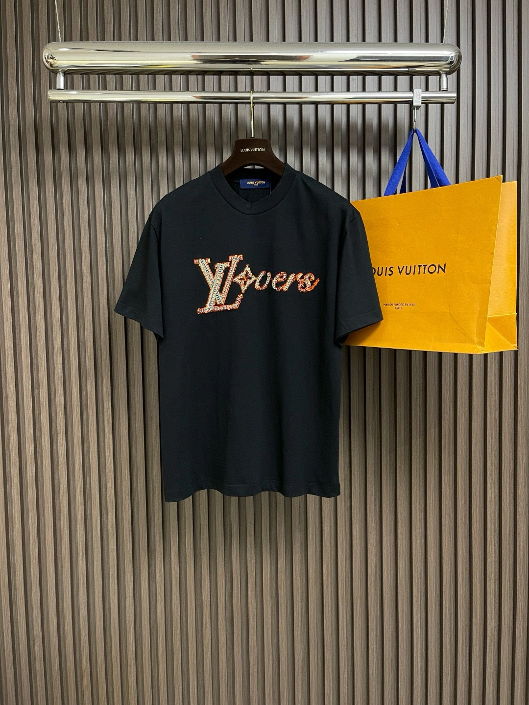 wg.luxury- 8V 2025ss logo 2Colour item:E-F026E1016-2
